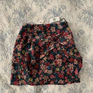 C/MEO Collective floral mini skirt